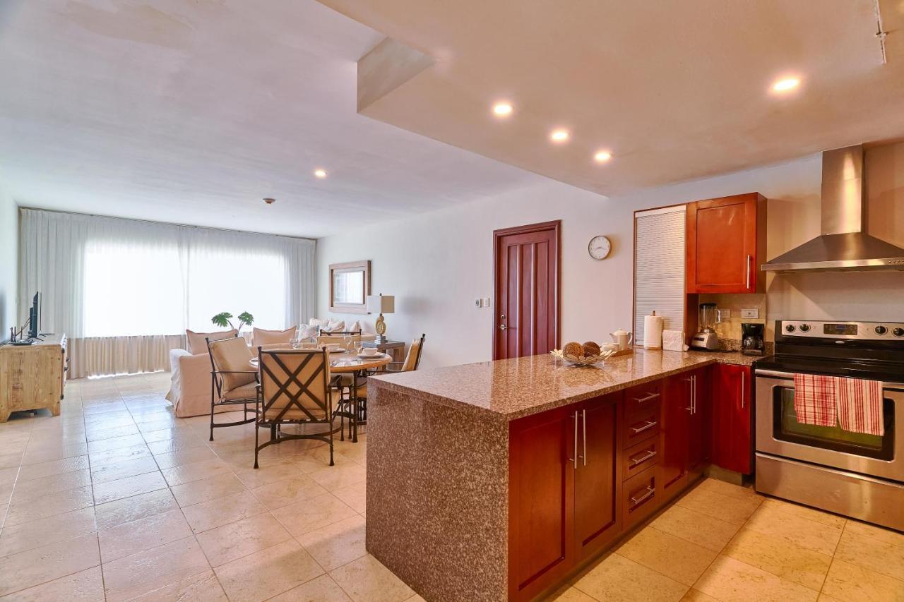 Two-Bedroom Apartment,1349033015:JPEG