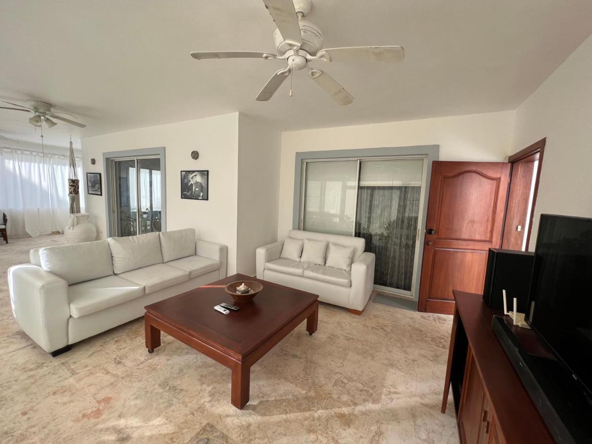 One-Bedroom Apartment,1405347398:JPEG