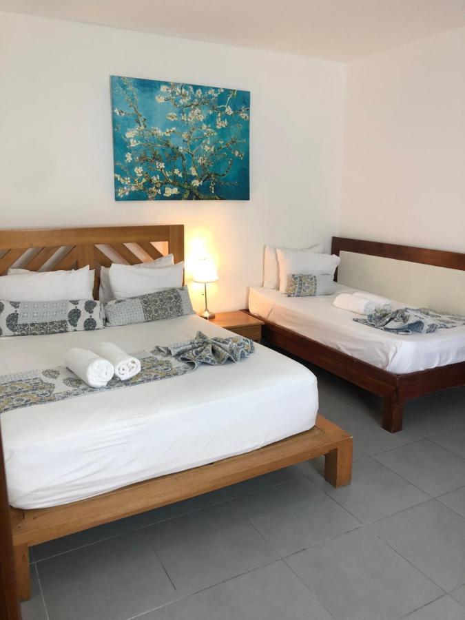 One-Bedroom Apartment,1415982723:JPEG