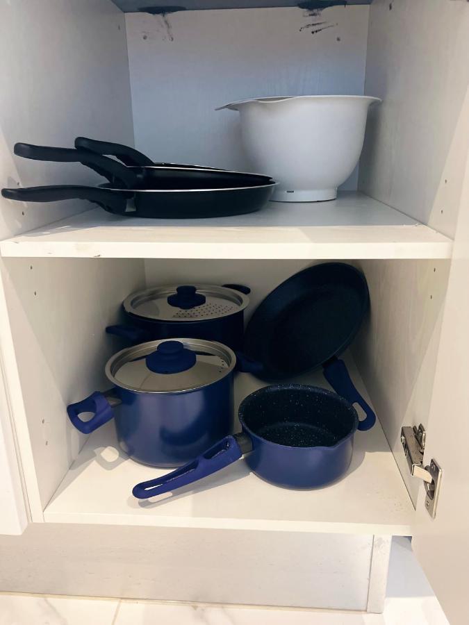 Two-Bedroom Apartment,1430514262:JPEG