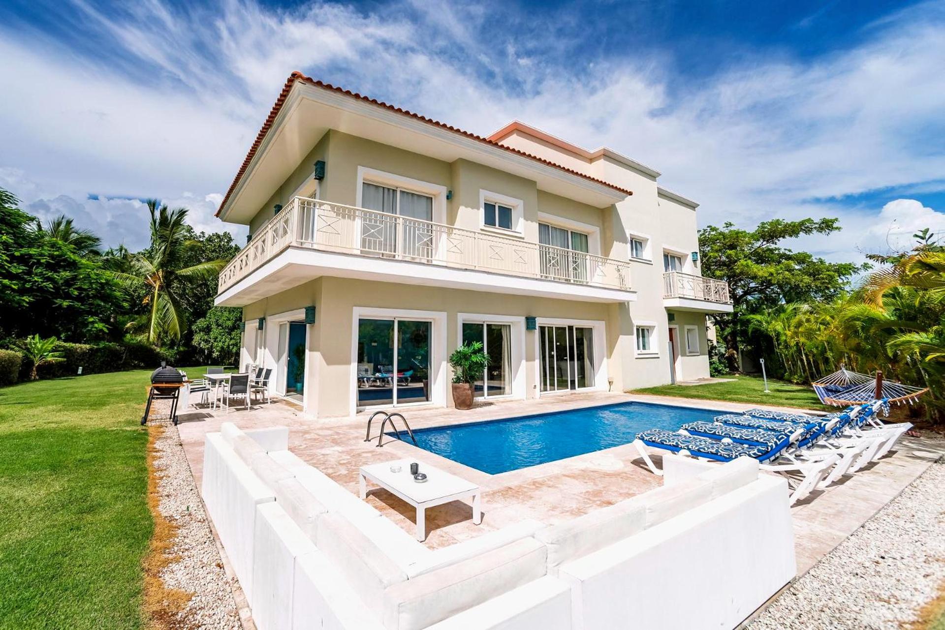 Deluxe Villa,1770599771:JPEG