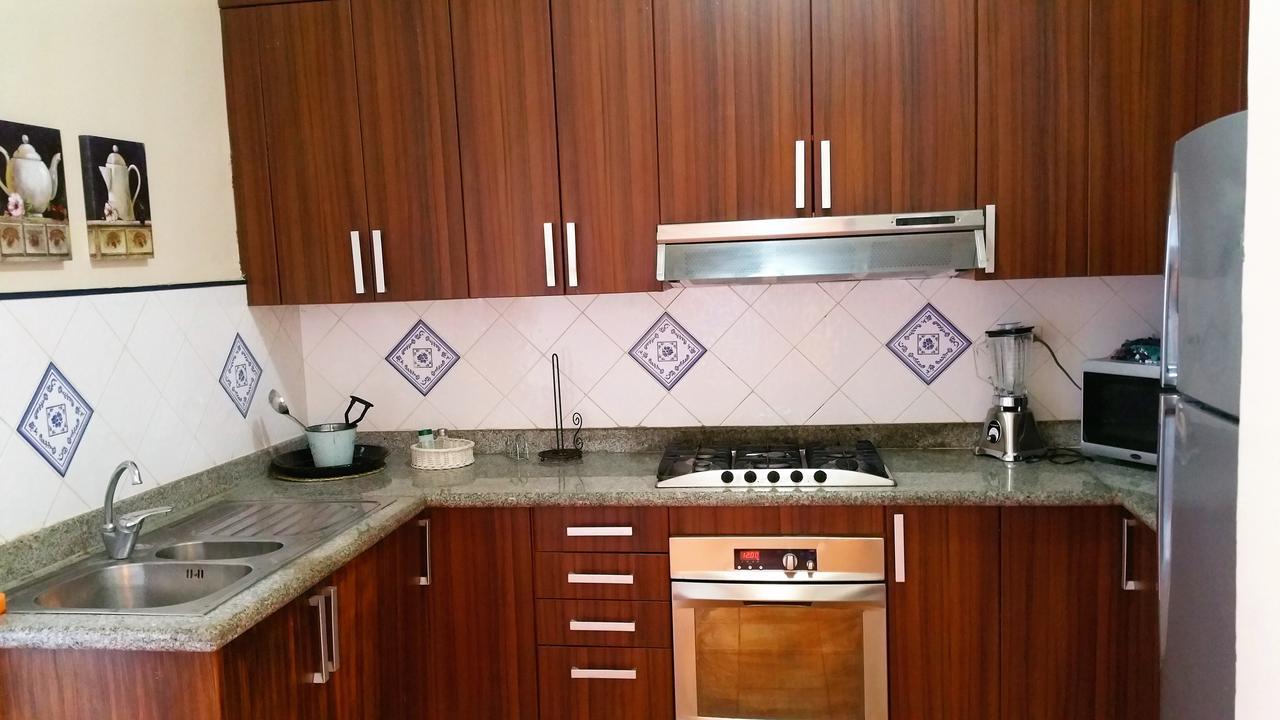 Three-Bedroom Apartment,517708539:JPEG