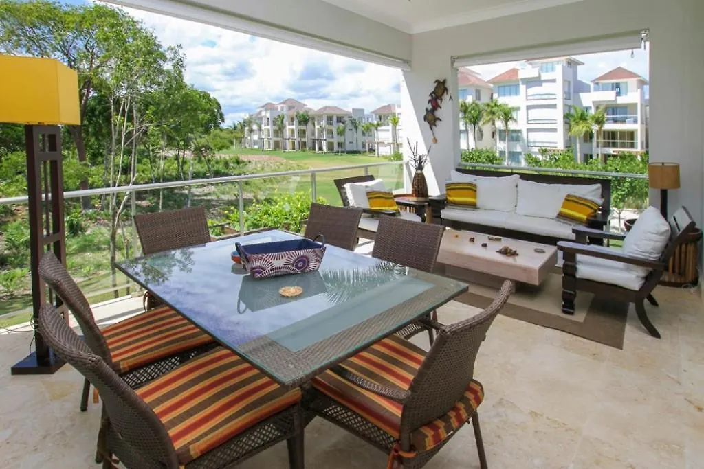 Fully Equipped Apartment Overlooking Golf Course At Luxury Beach Resort-1