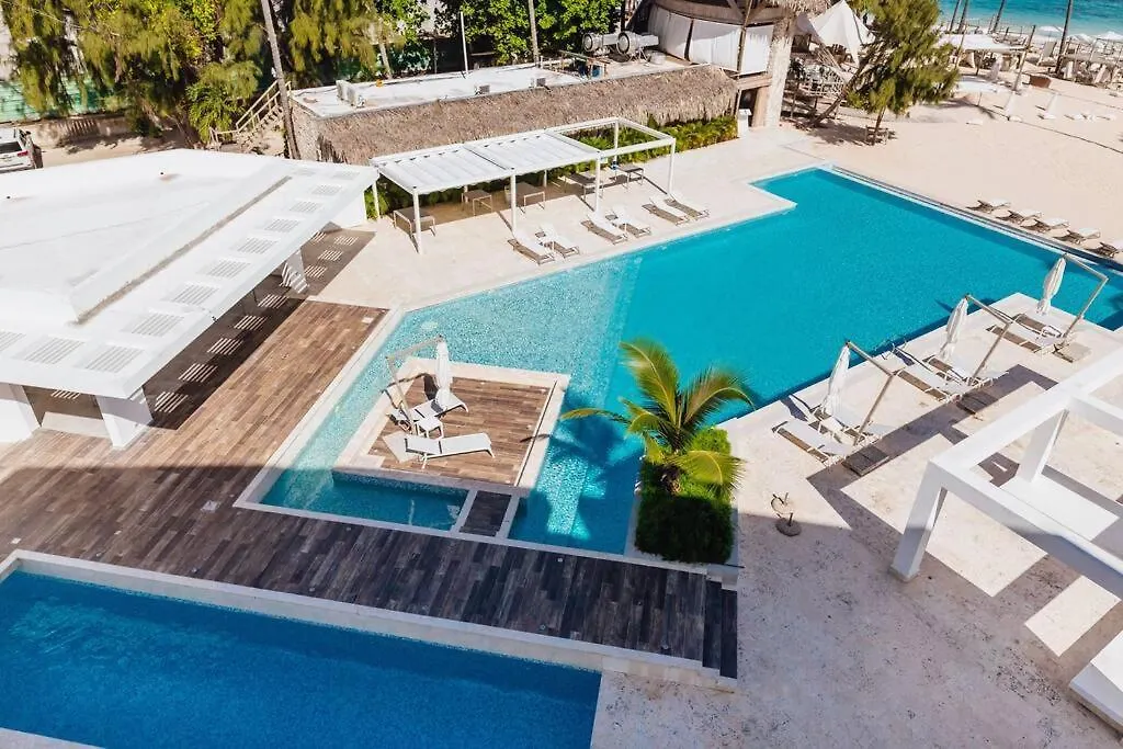 Private Rooftop Beachfront Penthouse Playa Coral-1