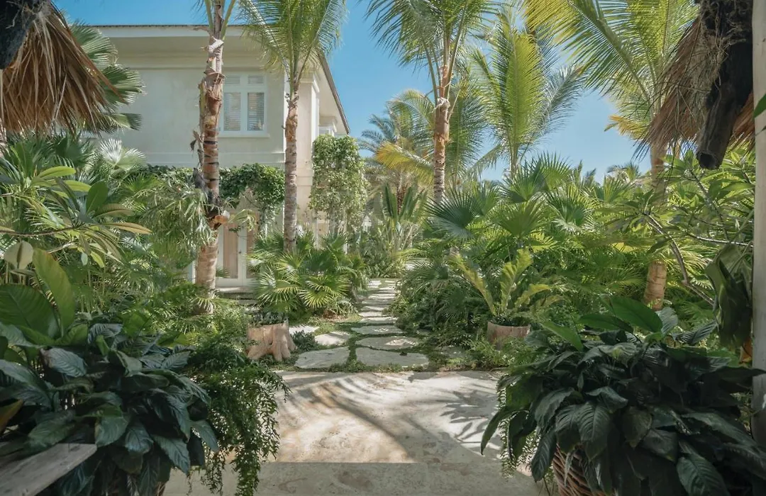 Unique Lake-Front 10-Bedroom Mansion In Most Luxurious Resort Of The Caribbean-1