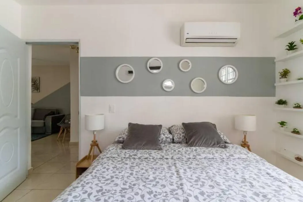 Cozy 2 Bdr Condo, With Pool Area And Free Wifi-1