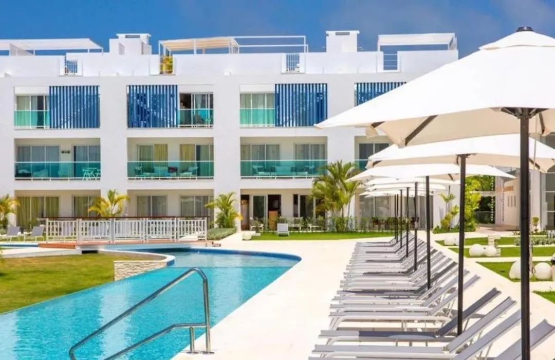 Cana Rock Condos Infinity Pool & Beach Suites-1