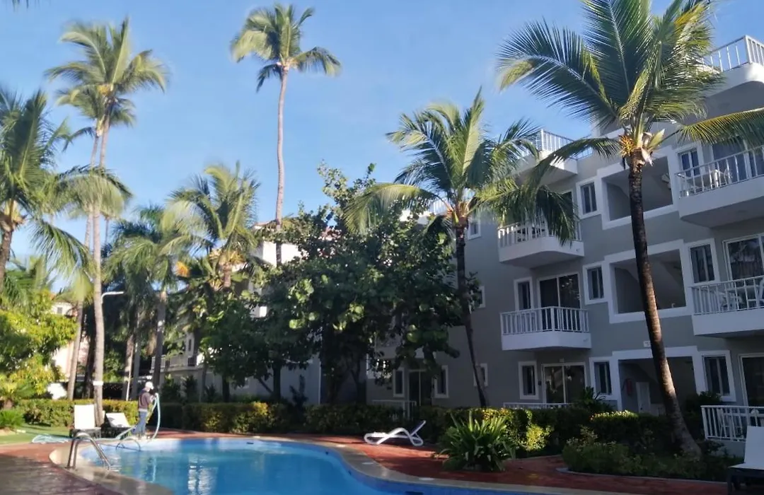 Beautiful Apartment 5 Min From The Beach-1