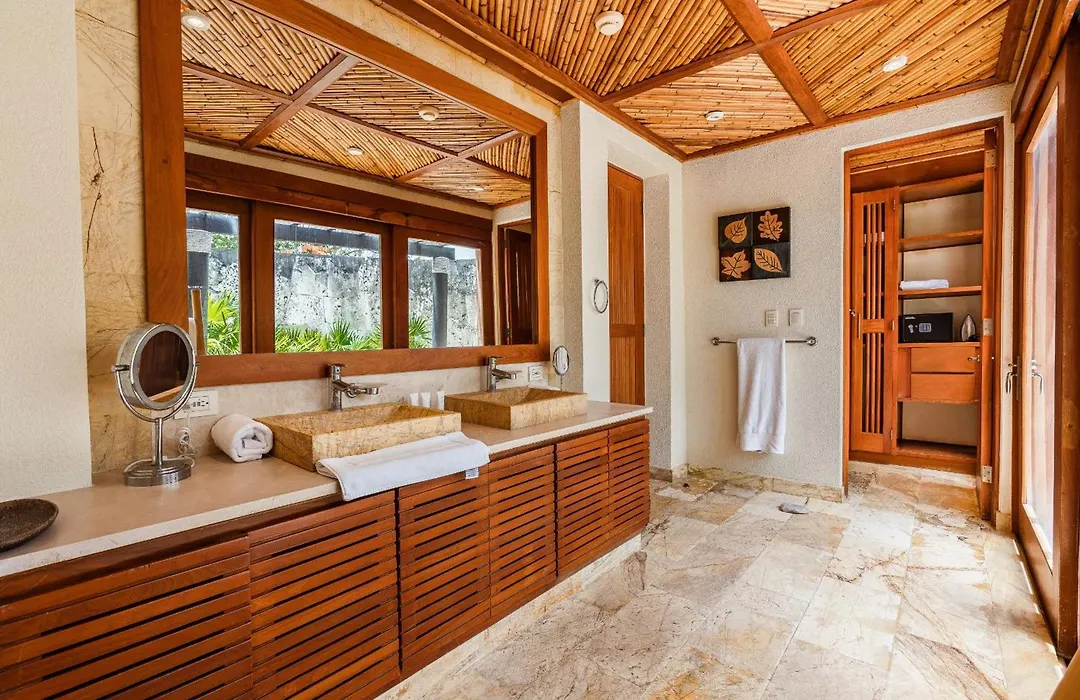 Newly Added Tropical Bungalow At Green Village-1