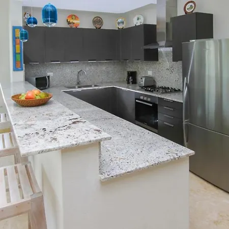 Fully Equipped Apartment Overlooking Golf Course At Luxury Beach Resort-3