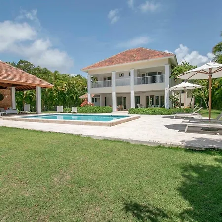 Colorful Golf-Front Villa With Private Pool In Exclusive Beach Resort-3