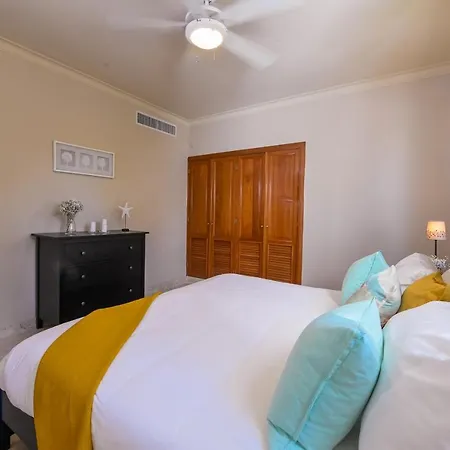Beautiful Beach Apartment At Beachfront Residential Pt P205-2