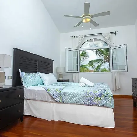 Villa 3 Chambres Pour 6 Personnes A Cocotal Golf.-2