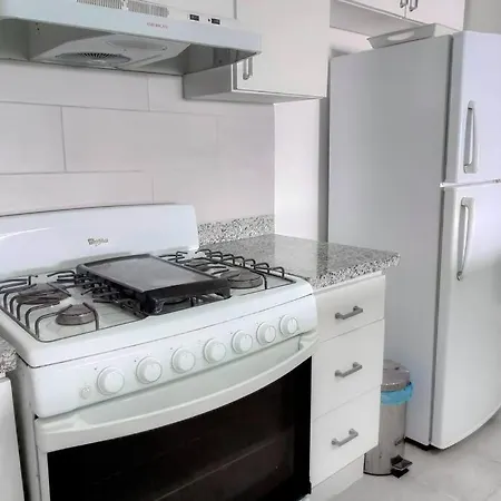 Apartamento A Pasos De La Playa.-3
