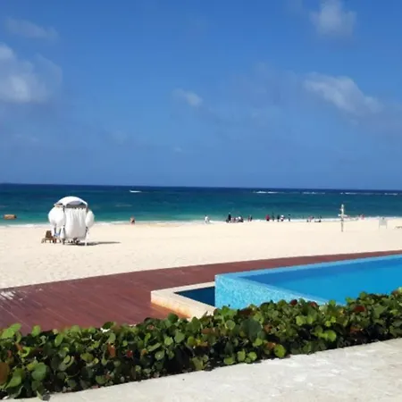 Cana Rock Condos Infinity Pool & Beach Suites-2