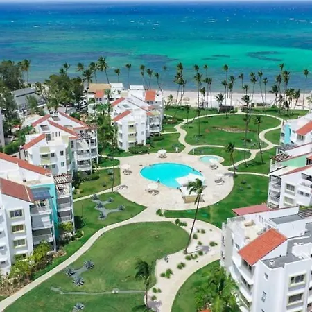 Oceanfront Luxury 3 Bedroom Apartment-2