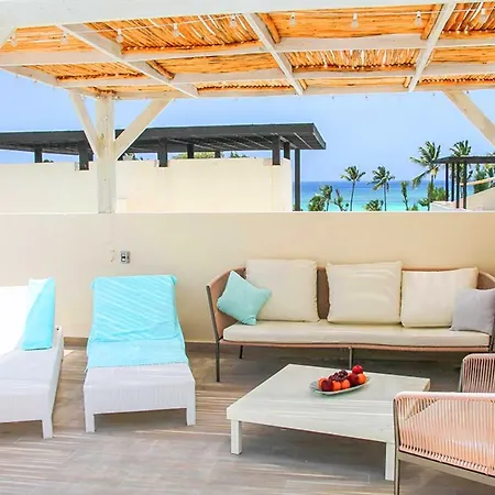 Amazing 2 Bedrooms Penthouse Near The Beach -1-2