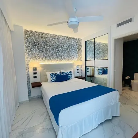 Beach, Golf, Casino,Jacuzzi & Pool Penthouse In Hard Rock, Punta Cana Area, Cana Rock Star-3