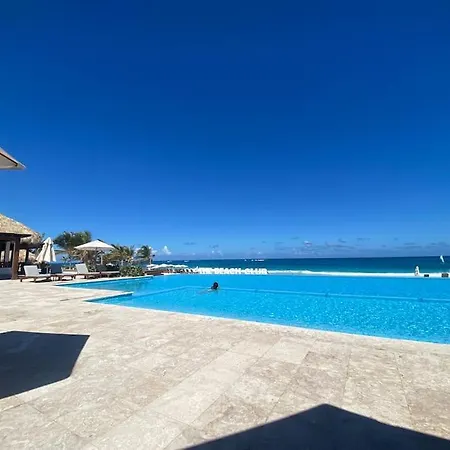 Estancia Nápoles, CANA BAY Hard Rock.-3