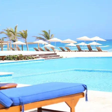 Beauty Swim Up Apartment With Private Jacuzzi Cana Bay Resort-3