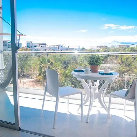 Modern 2Br Penthouse- Privjacuzzi At Punta Cana Village-3