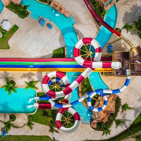 Wyndham Alltra Punta Cana All Inclusive Resort-2