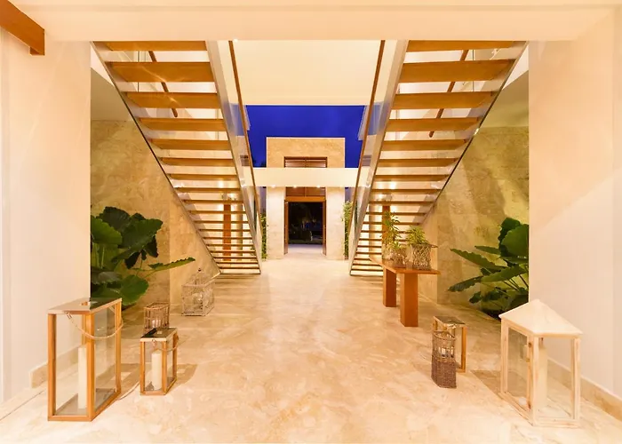 Luxury 5-Room Modern Villa With Movie Theater At Exclusive Punta Cana Golf And Beach Resort aceita animais de estimação